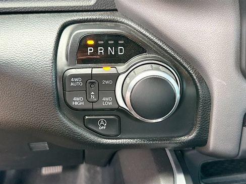 Used 2021 RAM 1500 Big Horn AWD/4WD image 18