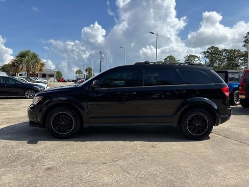 Used 2018 Dodge Journey SE FWD image 6