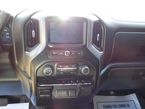 Used 2023 Chevrolet Silverado 2500 W/T w/ WT Convenience Package image 17