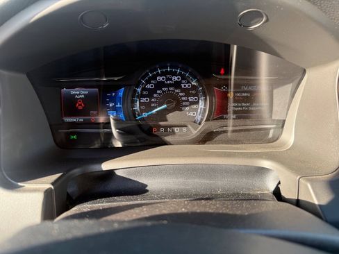Used 2018 Ford Flex Limited FWD image 13