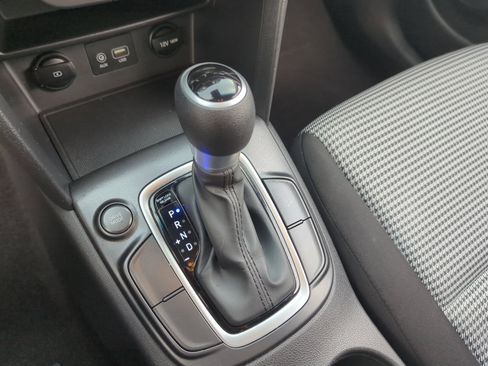 Used 2020 Hyundai Kona SE image 15