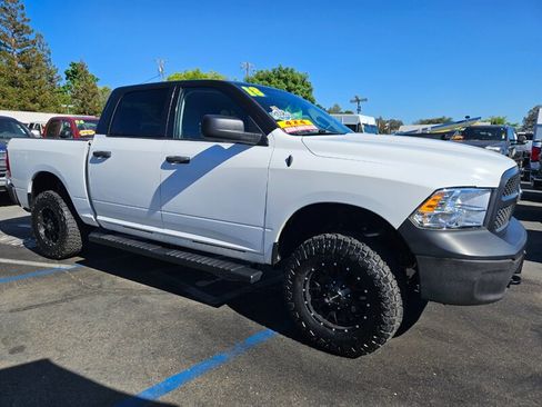 Used 2018 RAM 1500 Tradesman w/ Popular Equipment Group AWD/4WD image 8
