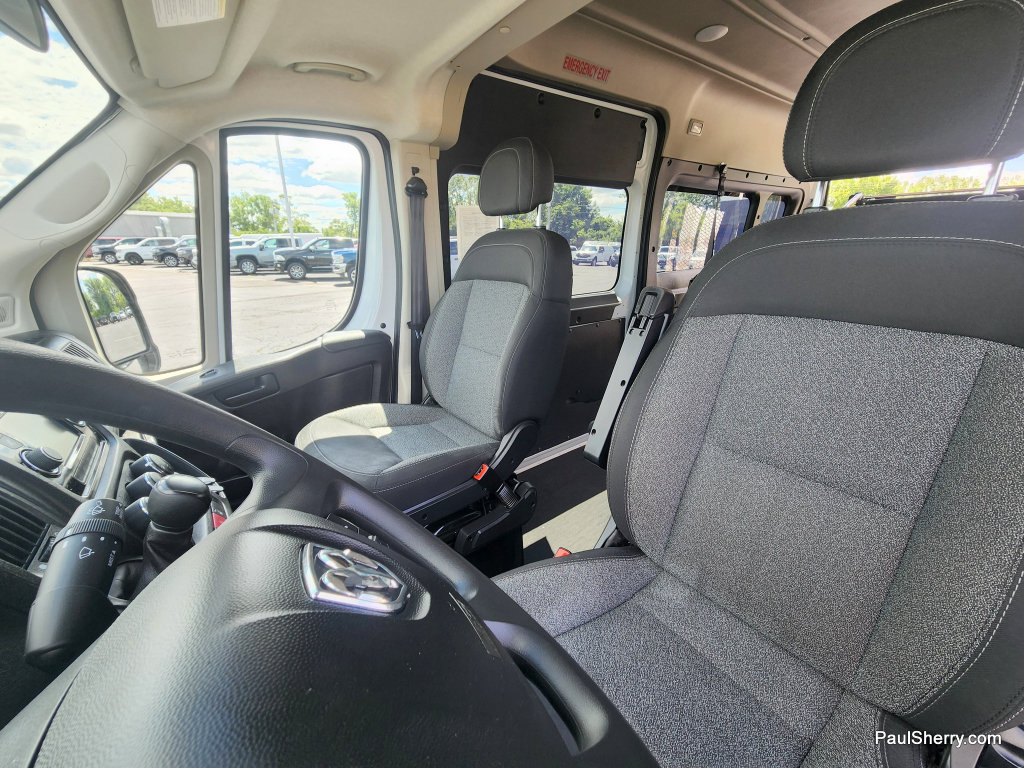 Used 2021 RAM ProMaster 2500 w/ Premium Appearance Group FWD image 43
