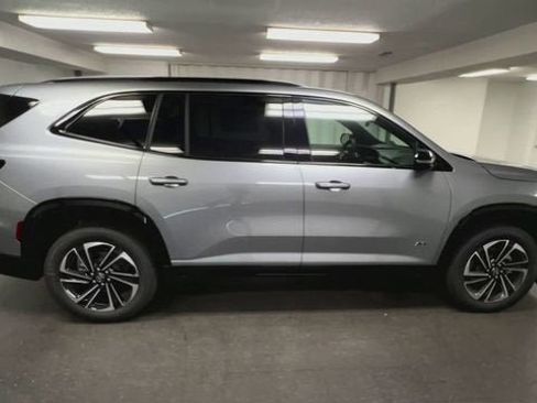 New 2026 Buick Enclave Sport Touring w/ Power Package AWD/4WD image 9