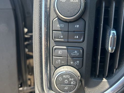 Used 2021 Chevrolet Silverado 1500 LT Trail Boss w/ Convenience Package II AWD/4WD image 27