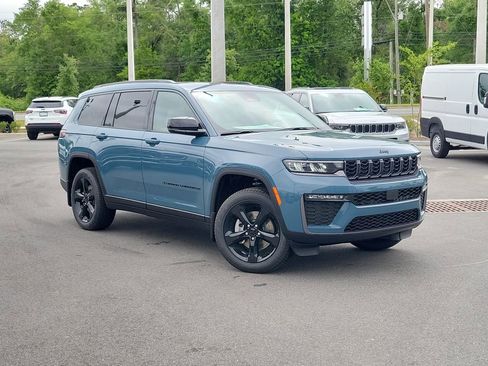 New 2026 Jeep Grand Cherokee L Limited AWD/4WD image 35