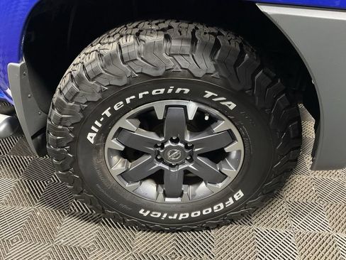 Used 2015 Nissan Xterra PRO-4X AWD/4WD image 40