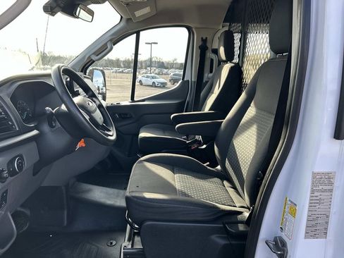Used 2022 Ford Transit 250 Low Roof w/ Exterior Upgrade Package image 18