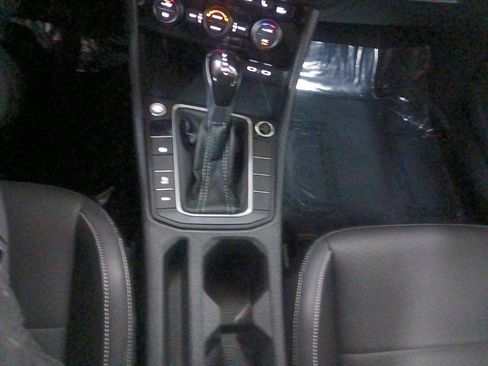 Used 2024 Volkswagen Jetta SE image 13