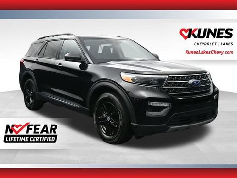 Used 2023 Ford Explorer XLT w/ Equipment Group 202A AWD/4WD image 1