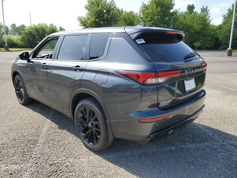 New 2026 Nissan Rogue SL AWD/4WD image 3