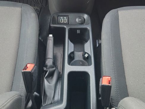 Used 2021 Ford Transit Connect XL image 32