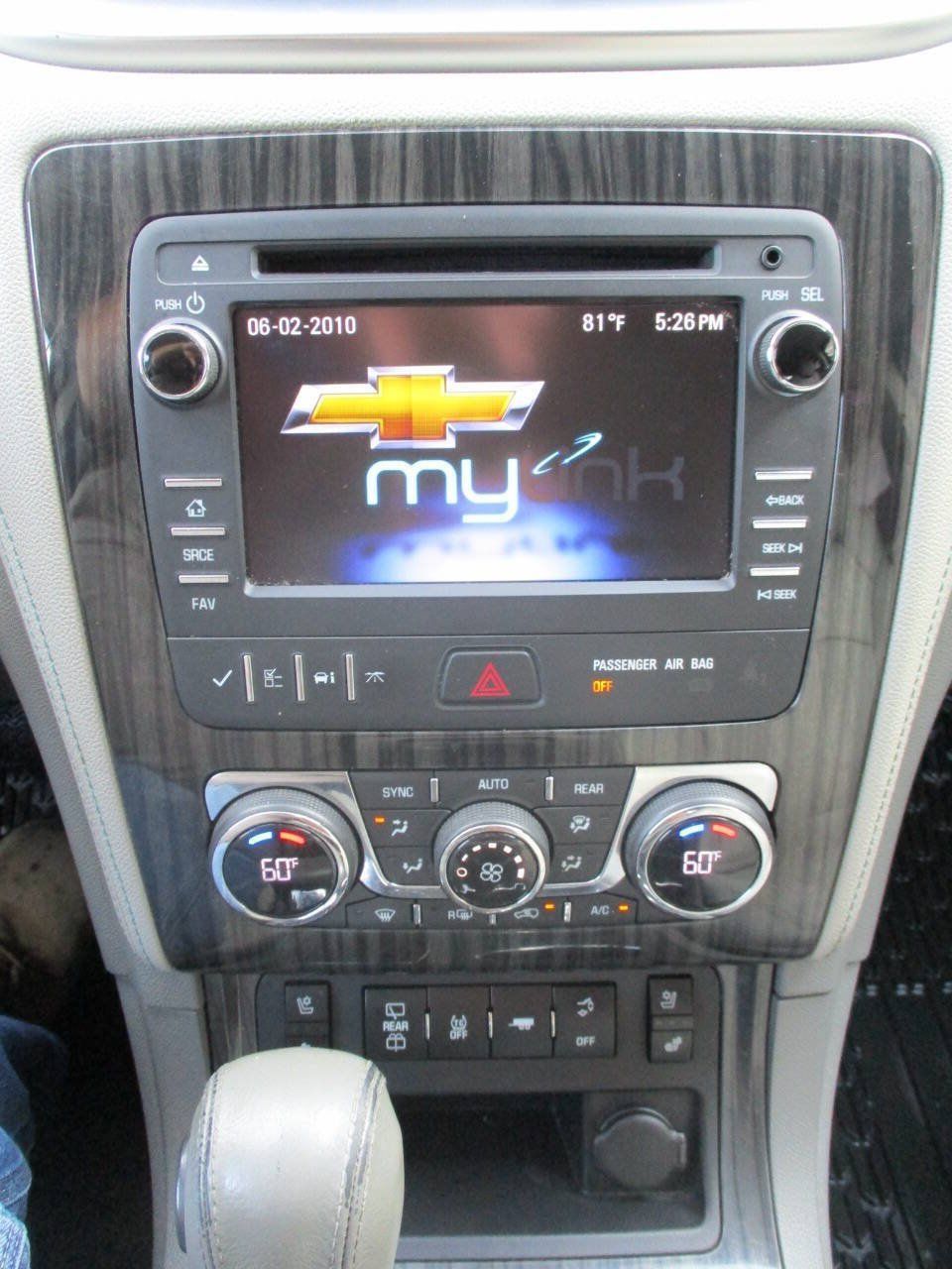 Used 2013 Chevrolet Traverse LTZ AWD/4WD image 39