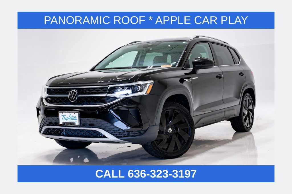 Used 2024 Volkswagen Taos SEL AWD/4WD image 1