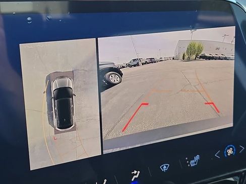 New 2025 Chevrolet Blazer EV LT image 15