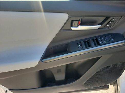 New 2026 Subaru Uncharted AWD image 20