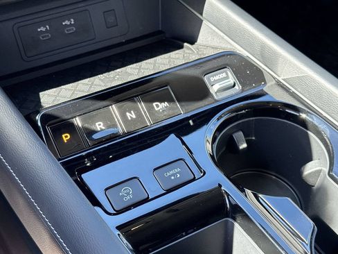Certified 2025 Nissan Murano SV AWD/4WD image 22