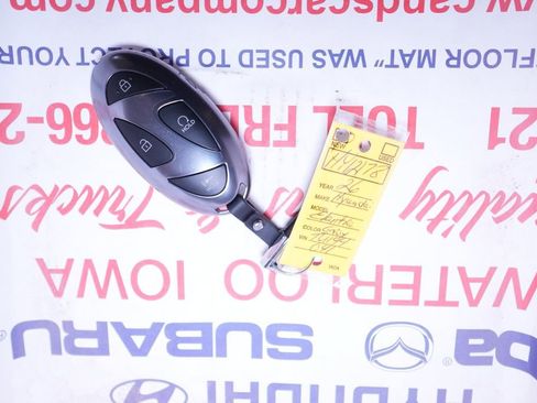 New 2026 Hyundai Elantra Limited image 42