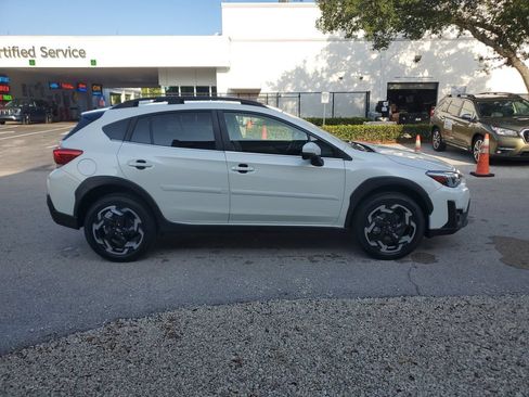 Used 2021 Subaru Crosstrek 2.5i Limited w/ Moonroof Package 1 AWD/4WD image 6