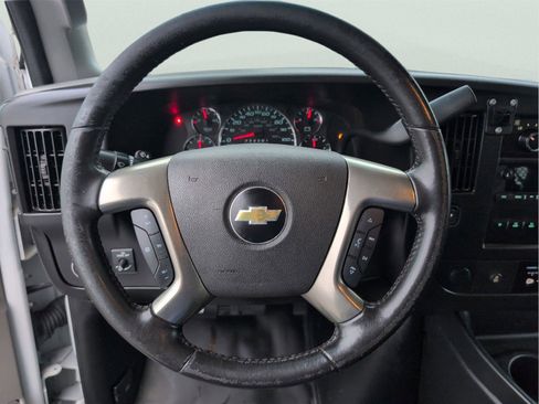 Used 2019 Chevrolet Express 2500 w/ Driver Convenience Package image 41