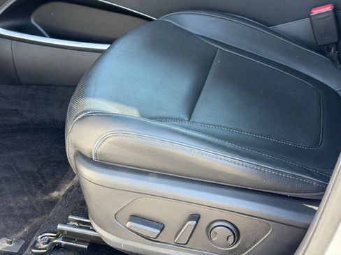 Used 2022 Hyundai Tucson Limited image 20