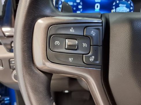 Used 2022 Chevrolet Silverado 1500 ZR2 w/ Technology Package AWD/4WD image 9