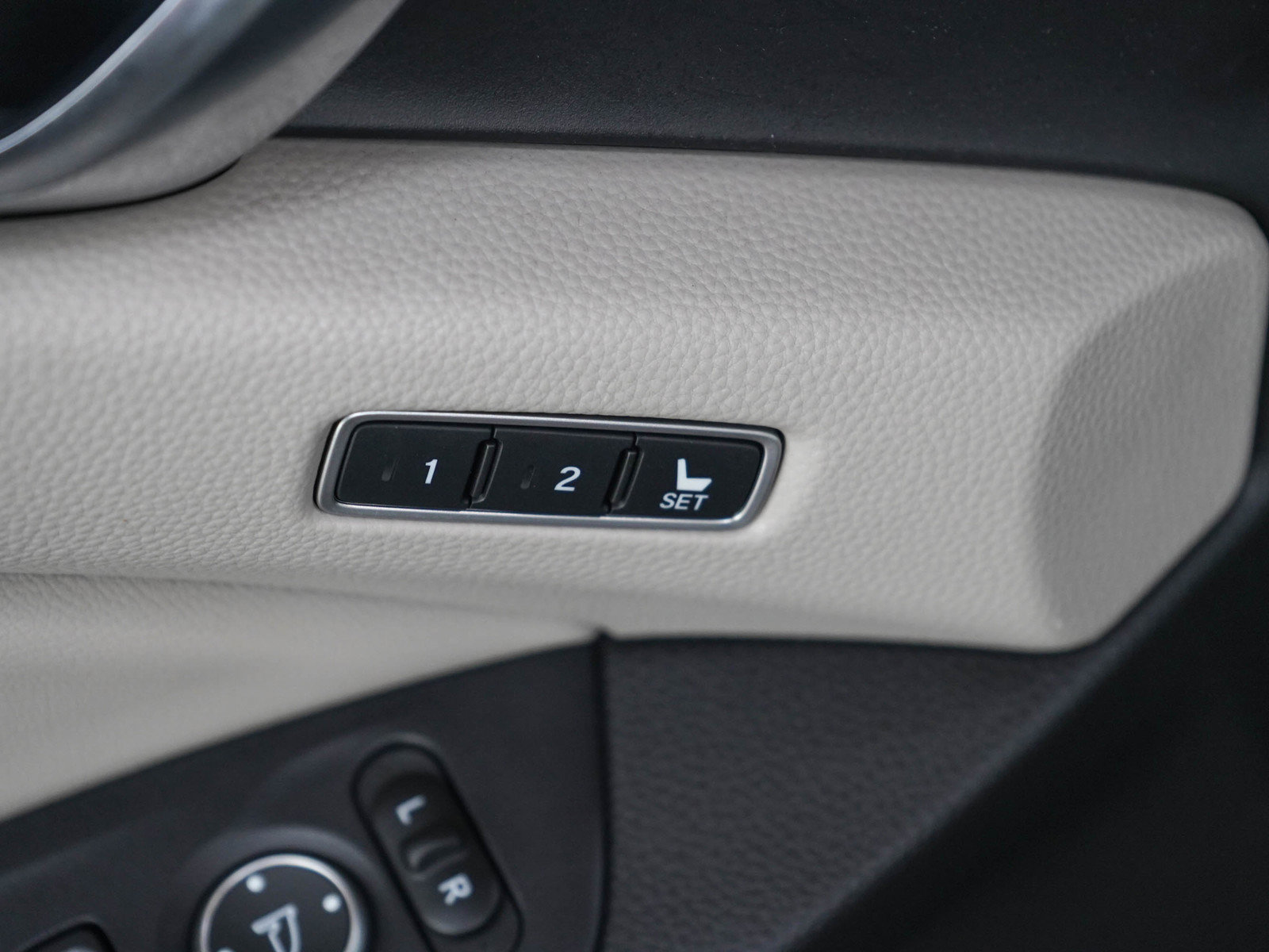 Used 2018 Honda Accord EX-L image 20