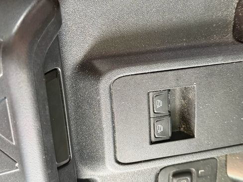 Used 2022 Ford Bronco Wildtrak AWD/4WD image 16