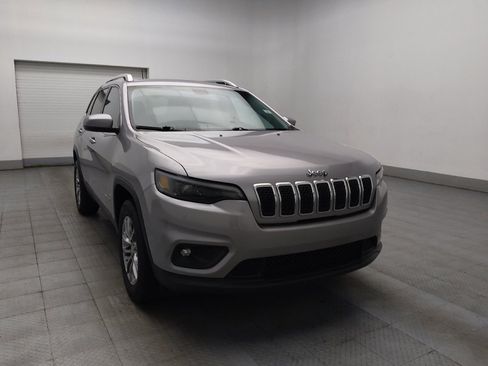 Used 2019 Jeep Cherokee Latitude Plus w/ Comfort/Convenience Group AWD/4WD image 13