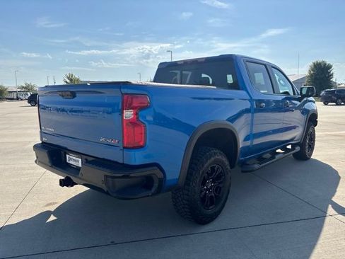 Used 2023 Chevrolet Silverado 1500 ZR2 w/ Technology Package AWD/4WD image 44