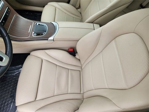 Certified 2020 Mercedes-Benz GLC 300 4MATIC image 8