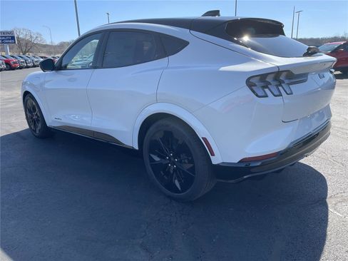 Used 2026 Ford Mustang Mach-E GT AWD/4WD image 3