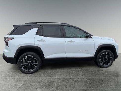 New 2026 Chevrolet Equinox RS w/ Convenience Package III image 6