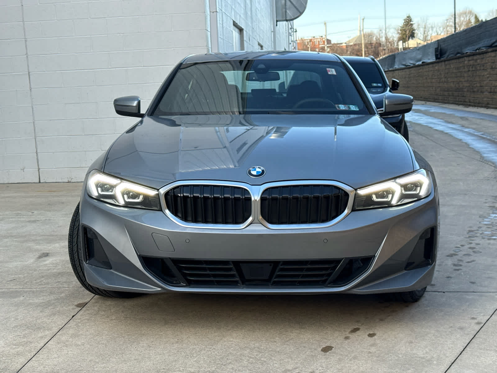 Used 2026 BMW 330i xDrive Sedan w/ Convenience Package AWD/4WD image 2