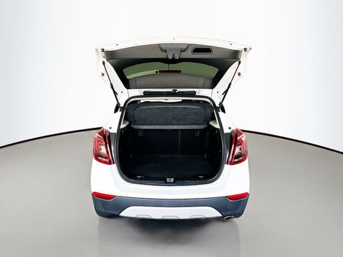 Used 2021 Buick Encore Preferred FWD image 25