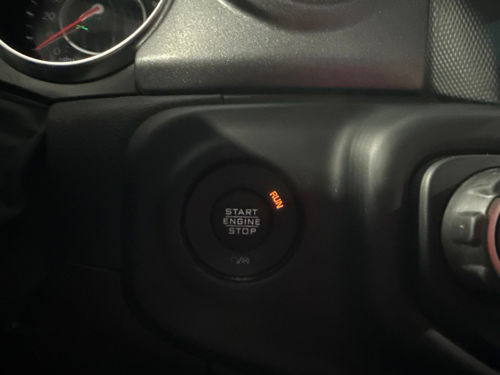Used 2022 Jeep Gladiator Mojave w/ LED Lighting Group AWD/4WD image 25