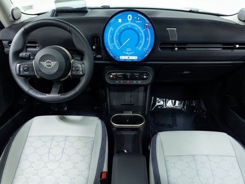 Used 2025 MINI Cooper S image 23