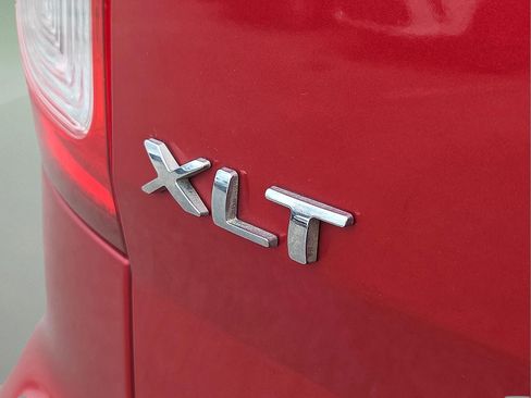 Used 2011 Ford Explorer XLT w/ 202A Rapid Spec Order Code image 8