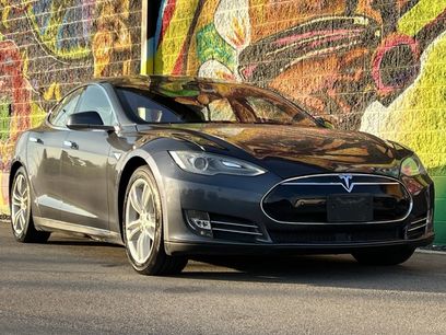Used 2016 Tesla Model S 70D