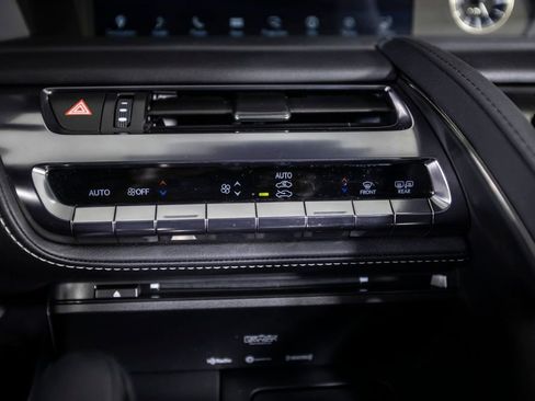 Used 2018 Lexus LC 500 Coupe image 27