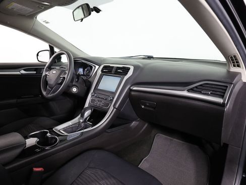 Used 2016 Ford Fusion SE FWD image 23