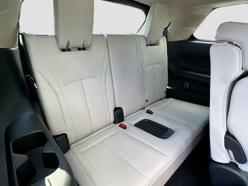 Certified 2026 INFINITI QX60 Luxe w/ Cargo Package FWD image 30