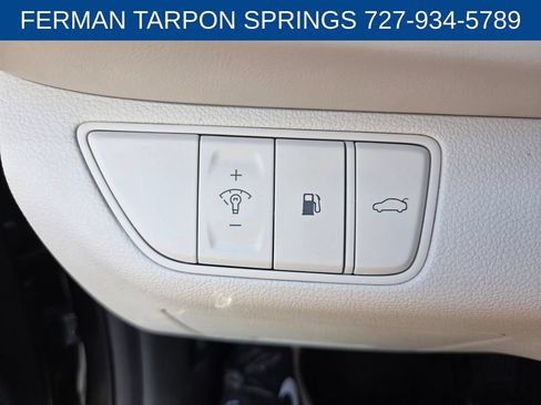 Used 2025 Genesis G70 2.5T RWD image 25