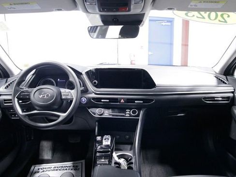 Used 2023 Hyundai Sonata SEL image 15