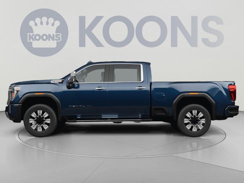 New 2026 GMC Sierra 2500 Denali w/ Denali Reserve Package AWD/4WD image 2