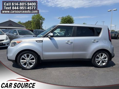 Used 2015 Kia Soul + image 9