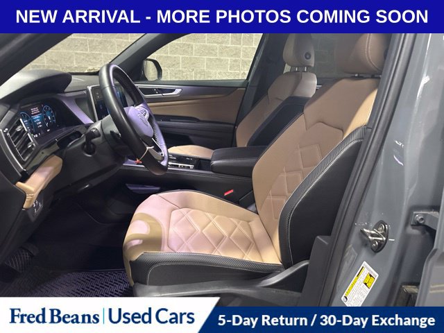 Used 2024 Volkswagen Atlas Cross Sport SE AWD/4WD image 12
