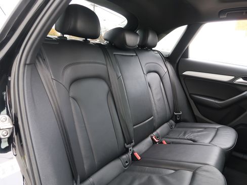 Used 2018 Audi Q3 2.0T Premium image 34