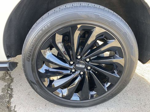 Used 2021 Lincoln Navigator Reserve AWD/4WD image 13