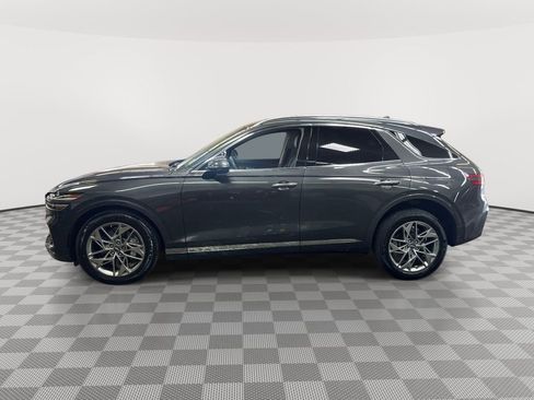 Used 2025 Genesis GV70 2.5T AWD/4WD image 6